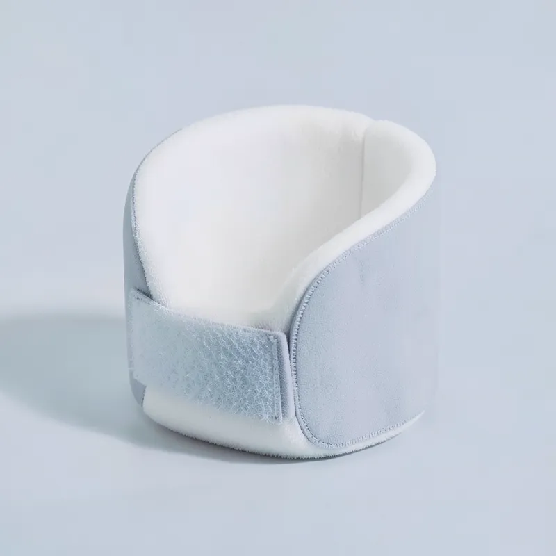 Adjustable foam cervical neck collar